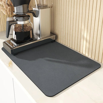 Multi-Purpose Absorbent Mat – Protection and Style for Every Surface! 💧✨